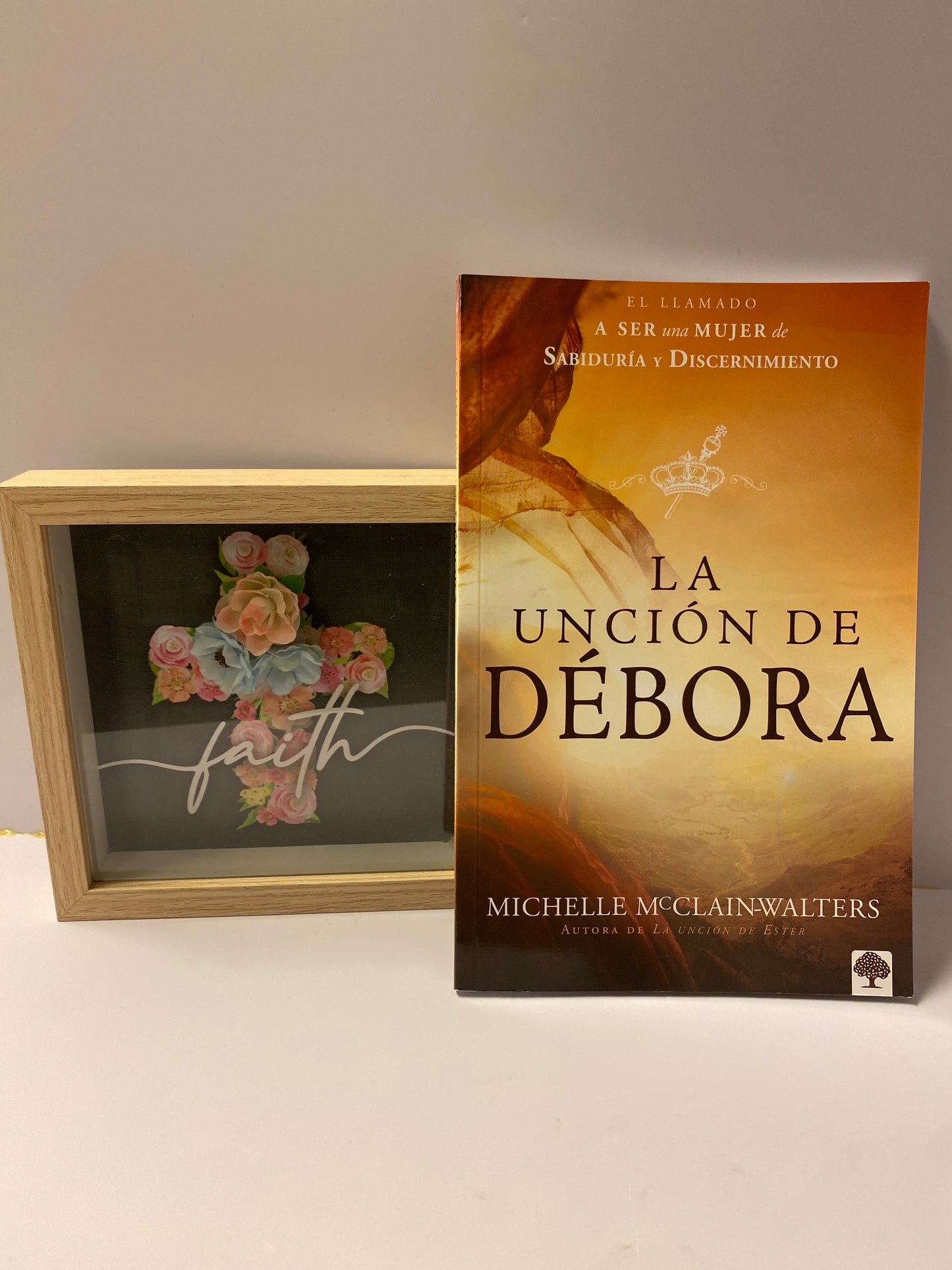 La unción de Débora Michelle McClain-Walters