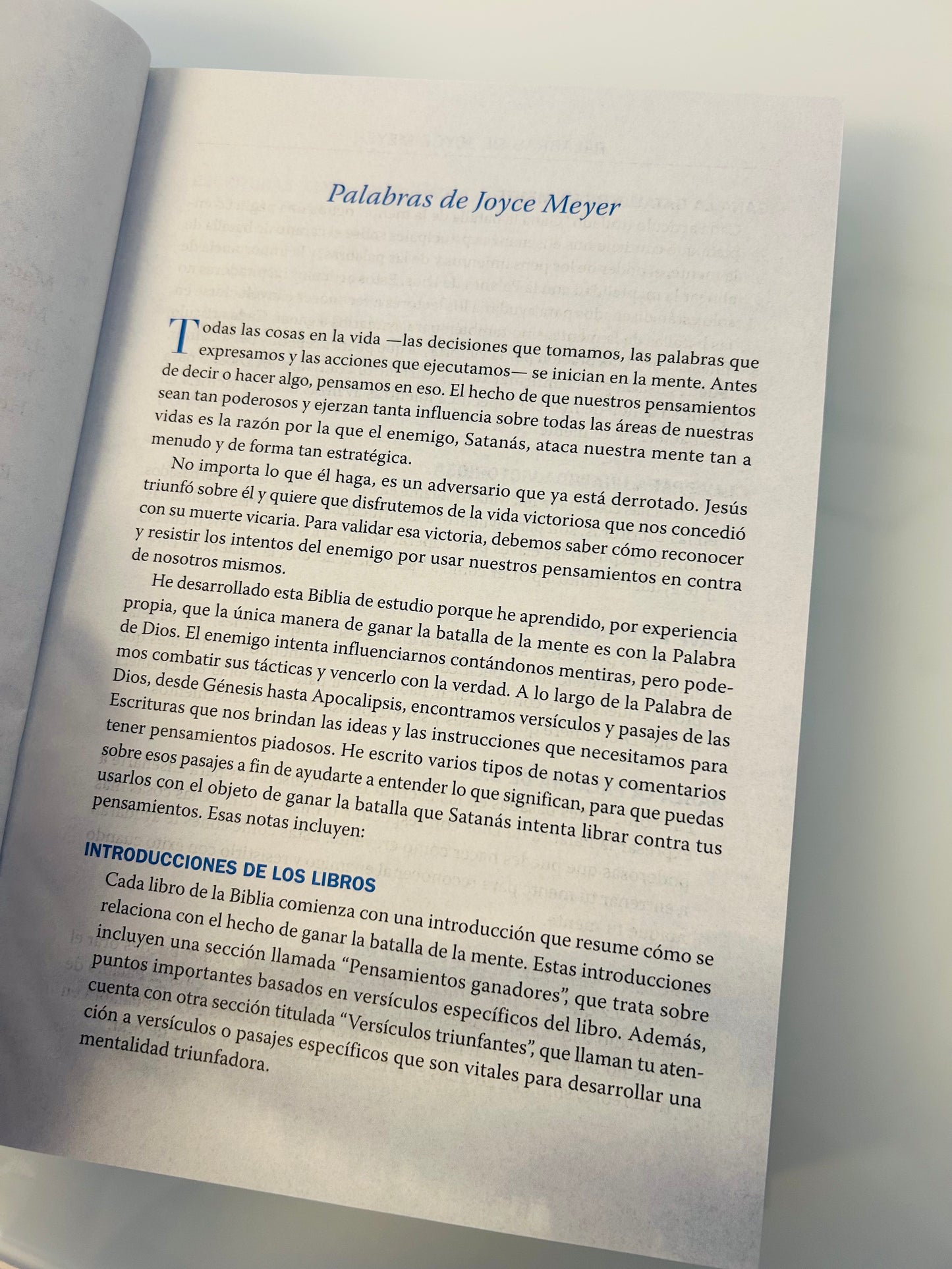 Biblia El campo de batalla de la Mente - Joyce Meyer