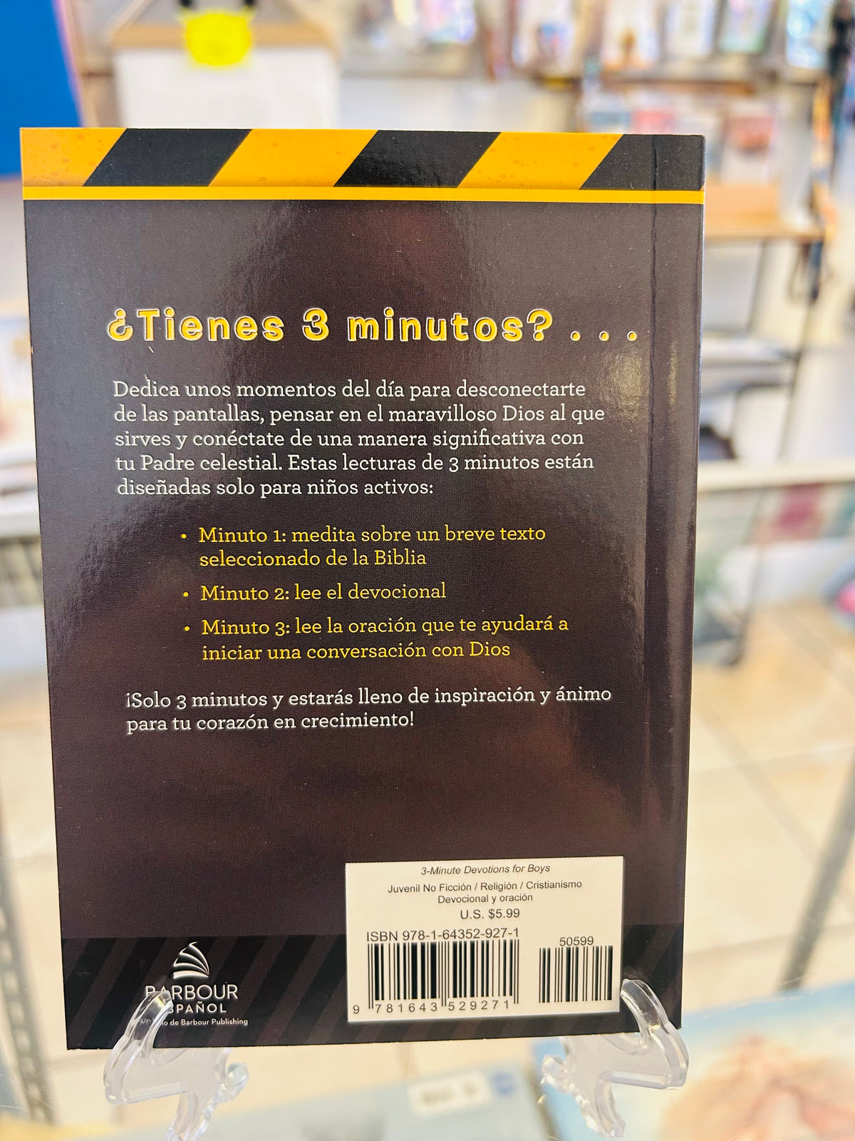 Devocionales de 3 Minutos para Niños 90 lecturas emocionantes para hombres en construcción.